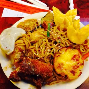 Standard Chinese buffet dishes. Dumplings were good but cold and doughy, peanut chicken also had potential but had sat too long.