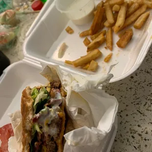 Sorry not sorry this Puc is after I devoured this delicious bacon Burger saving a bite for later it&apos;s huge.