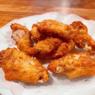 Fried Chicken Wings $8.95 //crispy and nicely fried. I like it. Also not salty or too oily.
