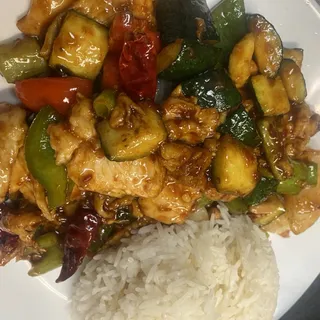 Classic Kung Pao Chicken ()