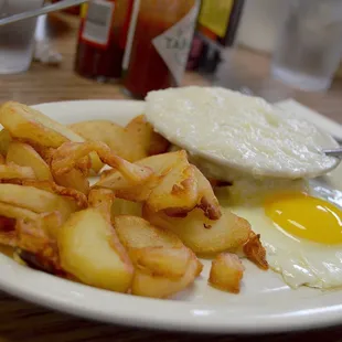 Wendell Smith&apos;s Restaurant in Nashville, TN, has big breakfasts for all to enjoy.