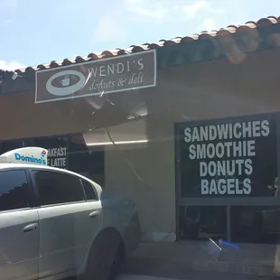 Next to Dominos and hidden between the Vons and RiteAid plazas. Don&apos;t confuse it with Donut Hut since that is alnost next door.