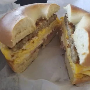 Wendi's: Bacon, Ham, Sausage, Cheese, and Egg Bagel Sandwich