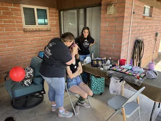 Meg's Mugs Face Painting