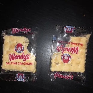 two packets of wendy&apos;s saltine crackers