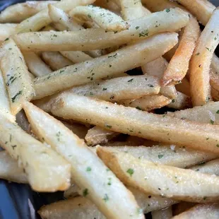 Garlic fries