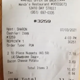 My kid likes the chicken nuggets from here ~ she eats 20 of those. I got the cheesy baked potato with bacon for me.