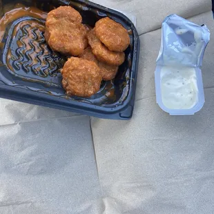 Buffalo saucy nuggets and ranch