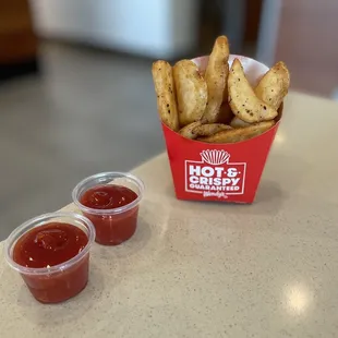 Breakfast Potatoes should be ALL DAY. Also, ketchup dispenser is back