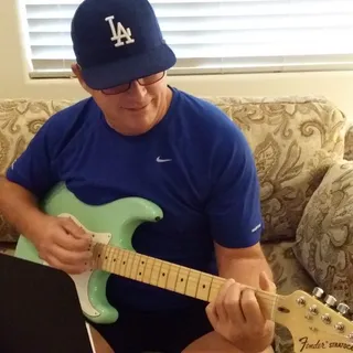 Mike F.