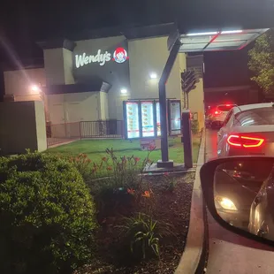 Got the worst smelling and tasting fries here, old oil, didn&apos;t eat more than three. They messed up my burger order too. F for colossal FAIL!