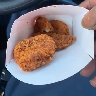 Cooked the refried yo heat up in same grease it came from super hard nuggets rock nuggets