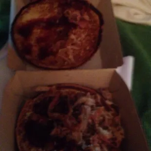 This is awful.  No sauce.  No coleslaw.  Burnt.  Close down if this is all you can do.
