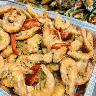 Jumbo Prawns salt and pepper and mussels in black bean sauce