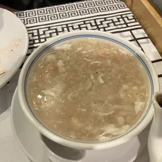 Crab Meat With Fish Maw Soup Dinner