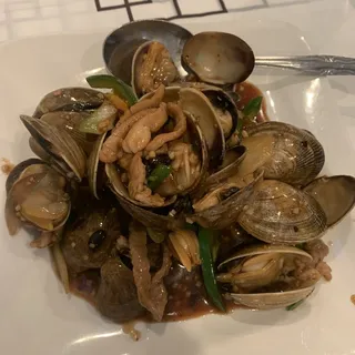 Baby Clams in Black Bean Sauce Dinner