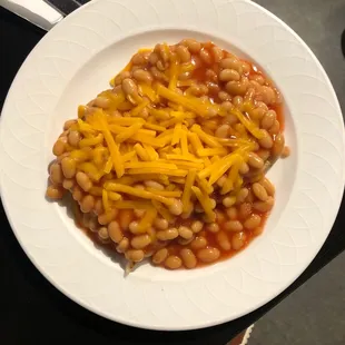 Warm comfort food.  Beans and toast I have to admit I was skeptical. But I was totally wrong. A very English breakfast.