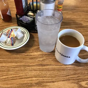 Coffee and condiments