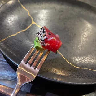 Tuna sashimi, look at the rich color, so fresh. Taste great