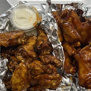 Jerk lemon pepper wings and yak wings so delicious