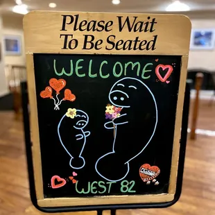 Love all the manatee art!