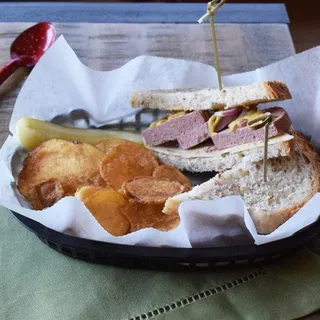 Nueske's Liver Sausage