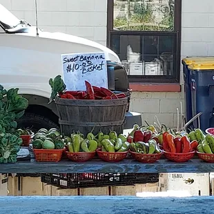 Good prices as the season comes to a close!