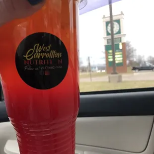 strawberry pineapple tea bomb