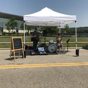 Band - live music from Fair Trade