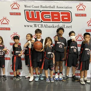 '22 Fall 3-4 division champions [Predators]