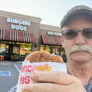 Great classic cheeseburger!