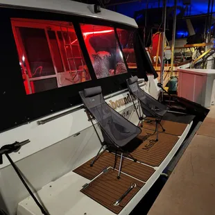 Rear canvas. Also have screens to replace isenglass in summer