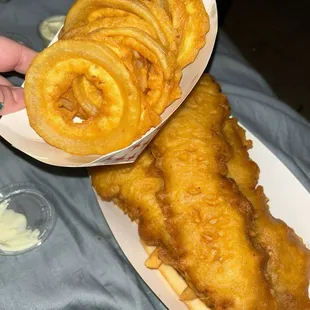 fish and chips Fish (3 Pieces) and chips  Huge pieces of fish so yummy