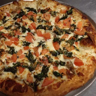 a close up of a pizza