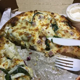 Chicken Florentine Pizza