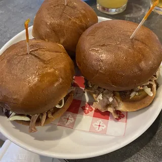 3 Pulled Pork Sliders