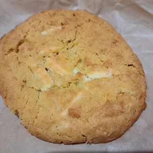 Lemon white chocolate cookie served warm out of oven