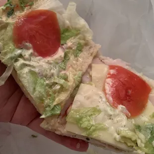 The ends of a tomato :( must&apos;ve ran out of onion and lettuce too.