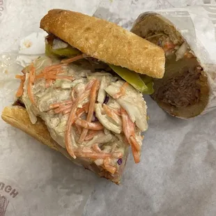 Bbq Brisket w/pepperjack coleslaw and pepperoncinis , bread was really good , spice was hit
