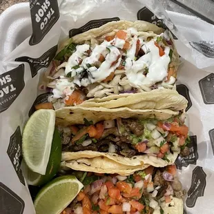 1 Fish Taco and 2 steak tacos