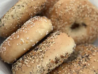New York Old School Bagel & Deli