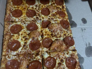 Casto's Pizza
