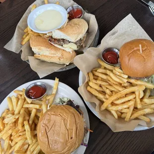 West End Cheese Burger