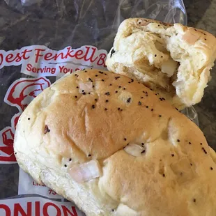 West Fenkel Onion Roll