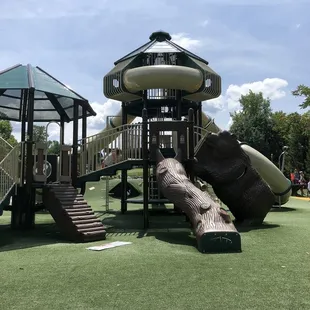 A giant tree house to get to top