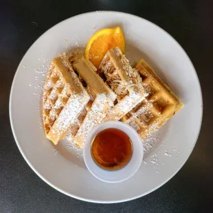 Toasted coconut waffle - IG @bougiefoodieboi