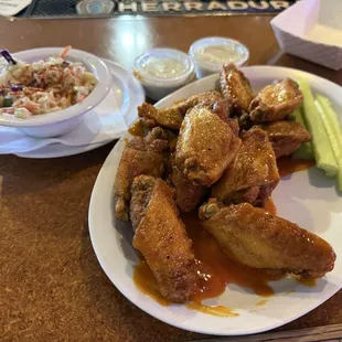 Crack wings
