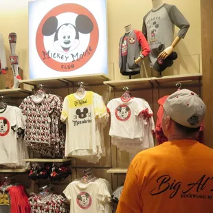 Big Al at Downtown Disney, California