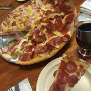 1/2 pepperoni, 1/2 Canadian bacon and pineapple.