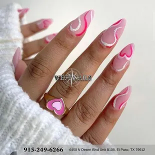Nail salon in El Paso, Texas